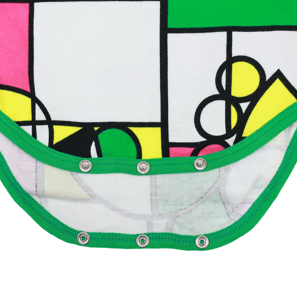 HYS MINI COMPOSITION総柄 ノースリーブロンパース