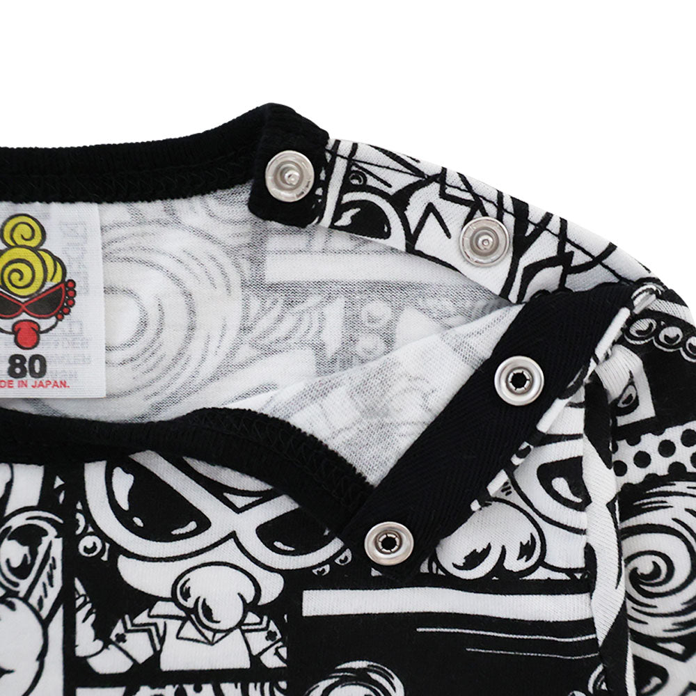 Catch the Moment monotone総柄 長袖ロンパース