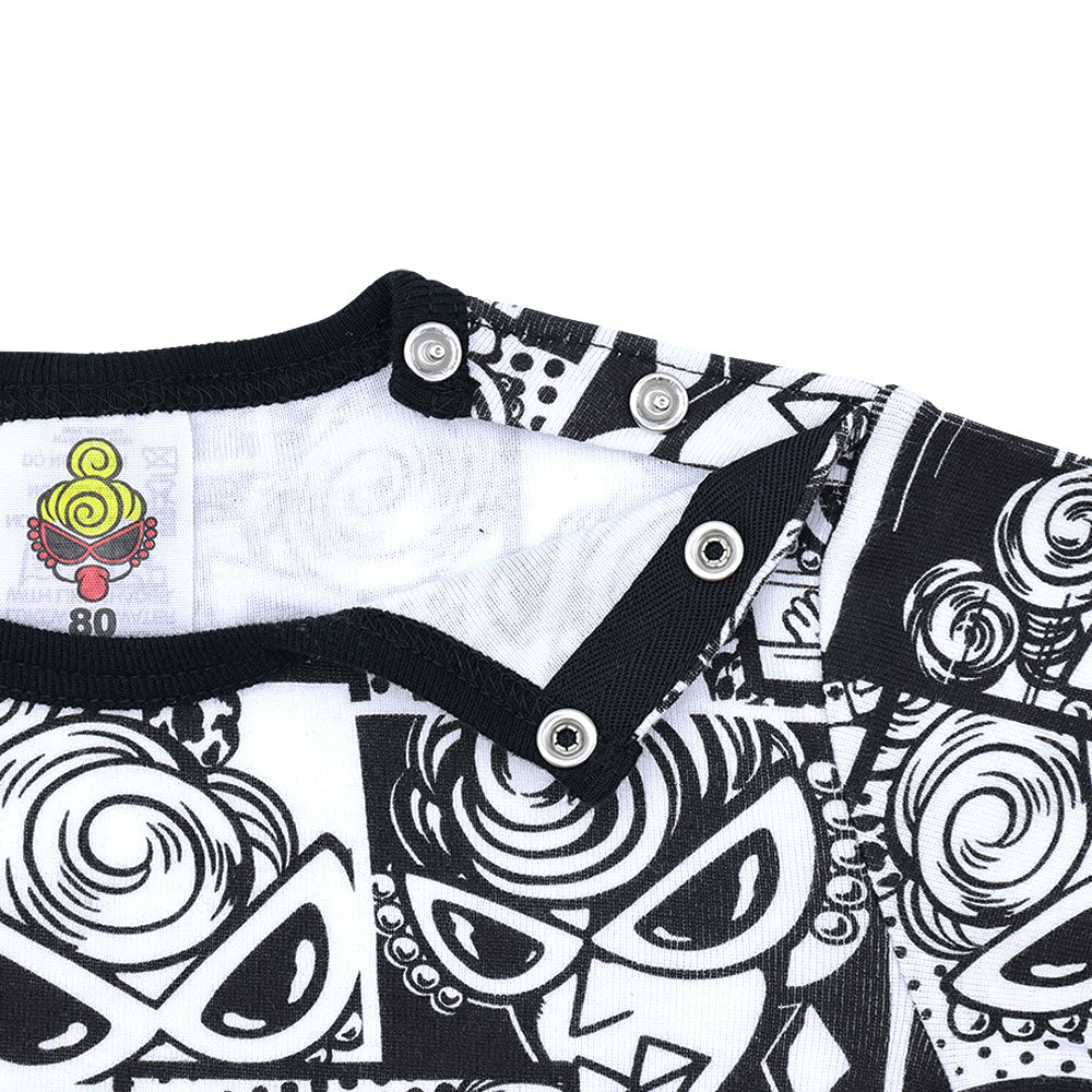 Catch the moment monotone総柄 半袖ロンパース