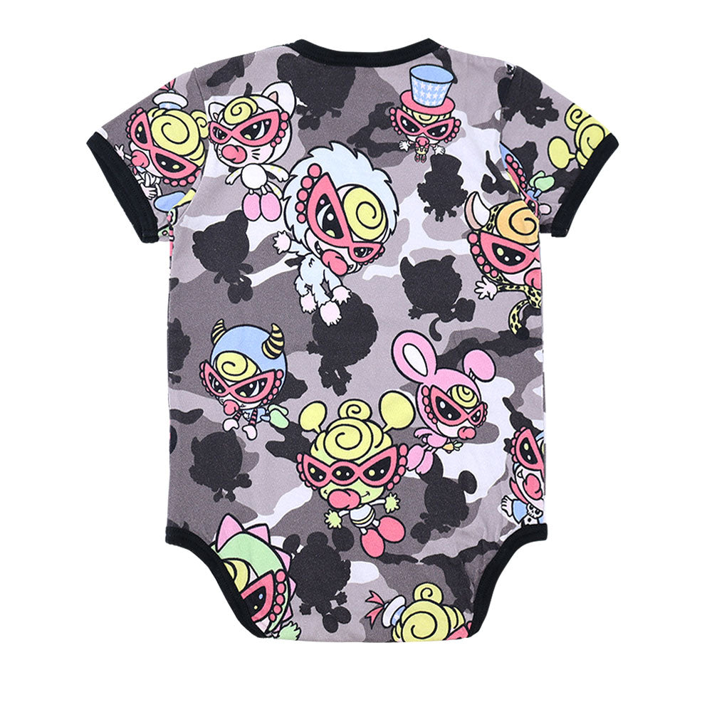 Monster Camo総柄 半袖ロンパース